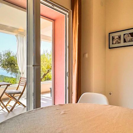 Studio Vesna With A Terrace And Sea View 拉巴克 外观 照片
